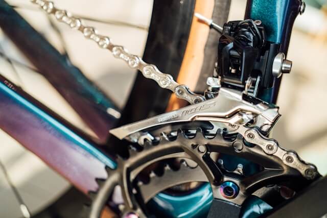 a close up of a bike chain and gear