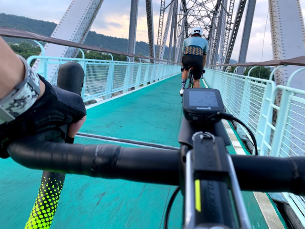 【台中單車入門首選】后豐鐵馬道全攻略：新手免驚！跟著小P追風、看鐵橋、吃冰棒