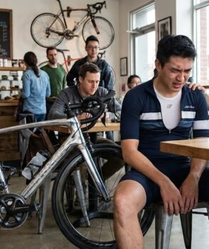 公路車新手指南：級數之亂！入門、進階到競賽級，別再傻傻被騙錢！小P教你怎麼選